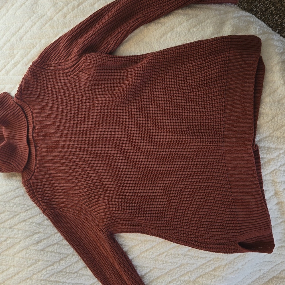 Sweater - Picture 5 of 5